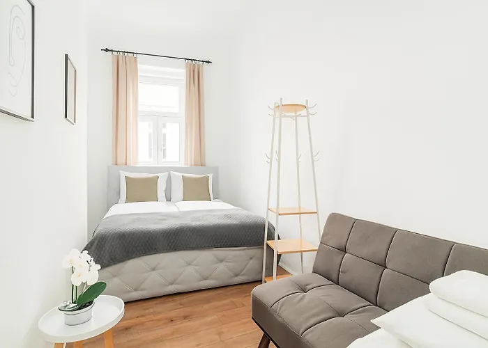 Stylish Near Westbahnhof *