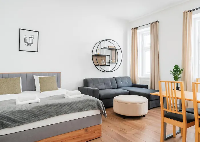 Stylish Near Westbahnhof Vienna